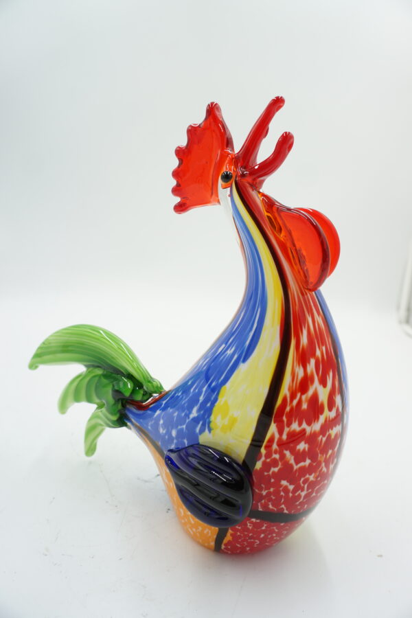 Szklana Figurka Dekoracyjna – Kogut w Nakrapiane Wzory