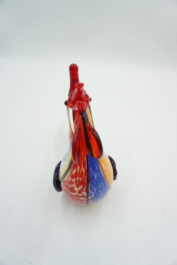 Szklana Figurka Dekoracyjna – Kogut w Nakrapiane Wzory