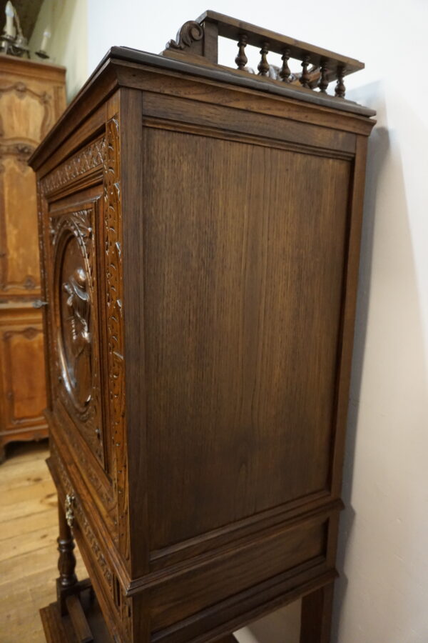 STARY KABINET BAREK RZEŹBIONY BRETOŃSKI FRANCJA