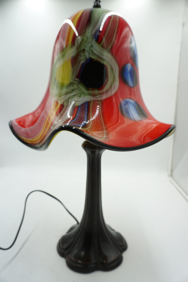 Lampa stojąca stołowa ze szklanym kloszem