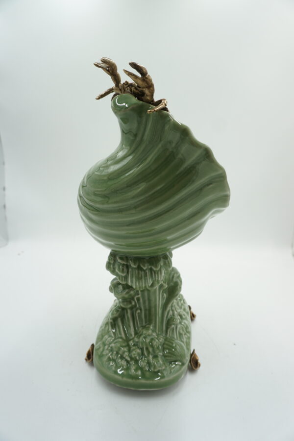 Dekoracyjny Porcelanowy Wazon w Kształcie Muszli z Krabami z brązu