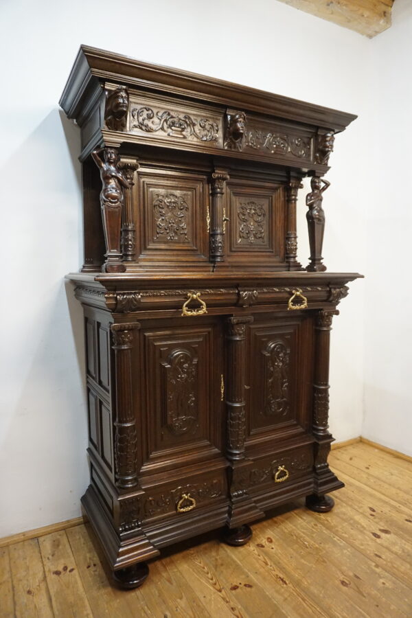 MONUMENTALNY KABINET NEORENESANSOWY – Figuralny bogato rzeźbiony