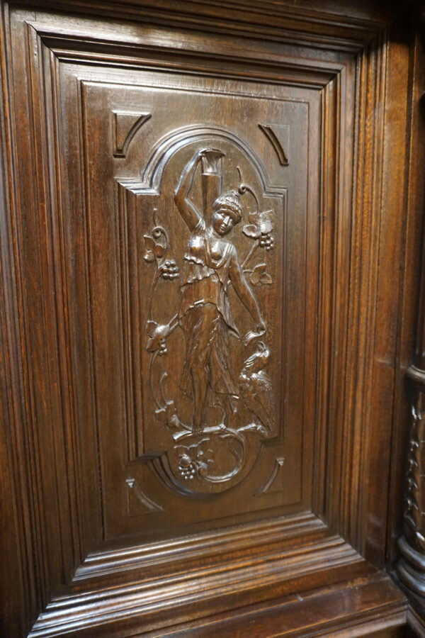 MONUMENTALNY KABINET NEORENESANSOWY – Figuralny bogato rzeźbiony