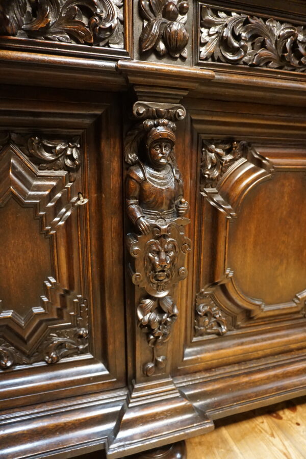 UNIKAT! Figuralny Kredens Bogato RZEŹBIONY BAROK DĄB RYCERZE