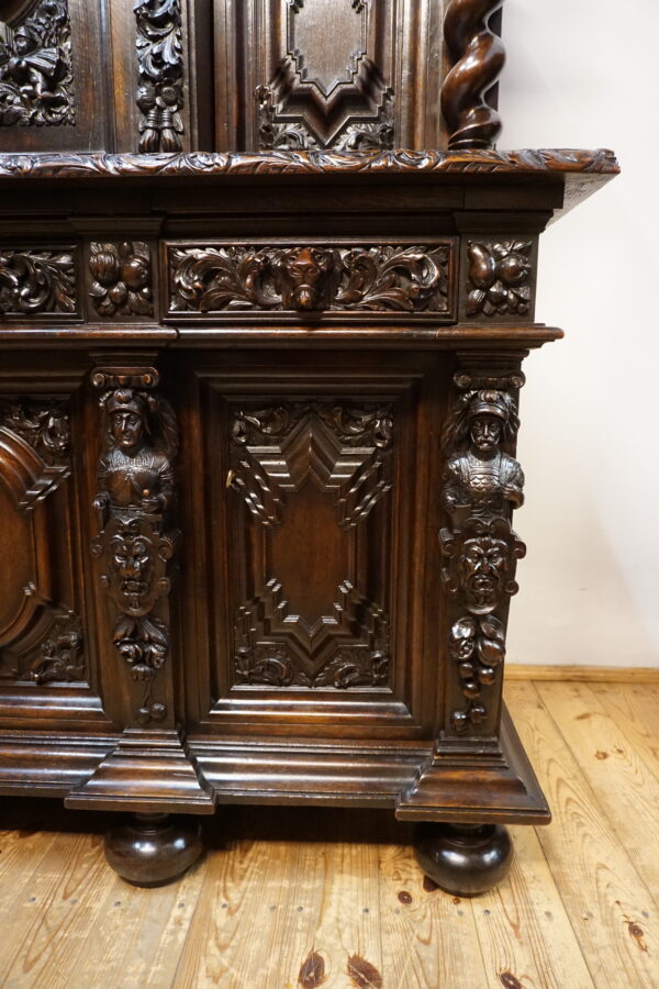UNIKAT! Figuralny Kredens Bogato RZEŹBIONY BAROK DĄB RYCERZE