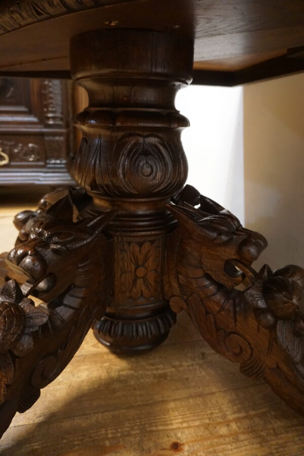 UNIKATOWY STÓŁ GABINETOWY – RZEŹBIONY MASZKARONY – PO RENOWACJI