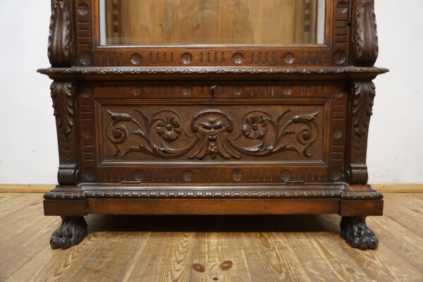 Stara serwantka witryna Orzech – Rzeźbiona, wys. 206 cm