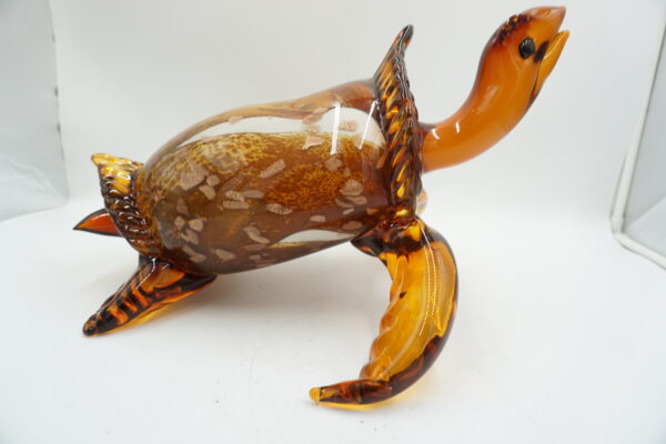 Elegancka Figura Szklana – Gigantyczny Żółw Morski
