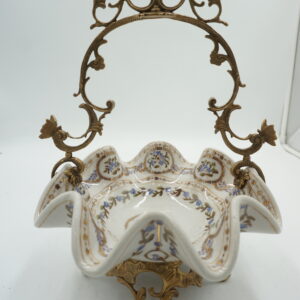 KOSZYCZEK PATERA BIAŁA PORCELANA Z BRĄZEM