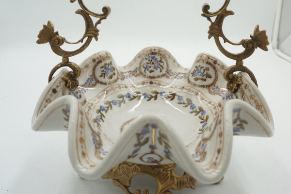 KOSZYCZEK PATERA BIAŁA PORCELANA Z BRĄZEM