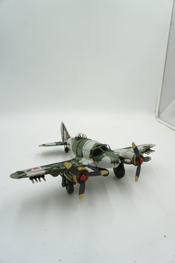 Dekoracyjny Model Metalowy – Samolot Wojskowy
